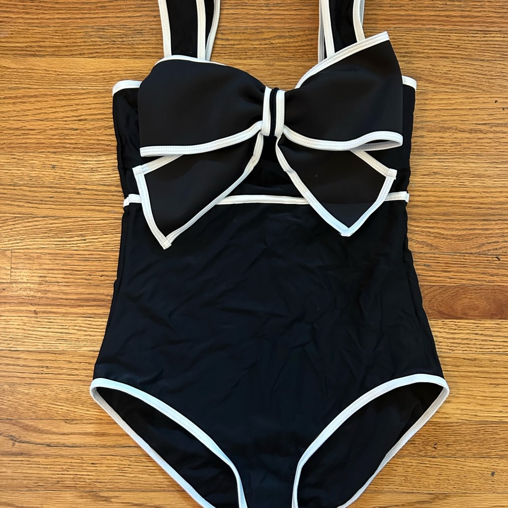 Women’s One Piece Bow Bathing Suit with Coverup